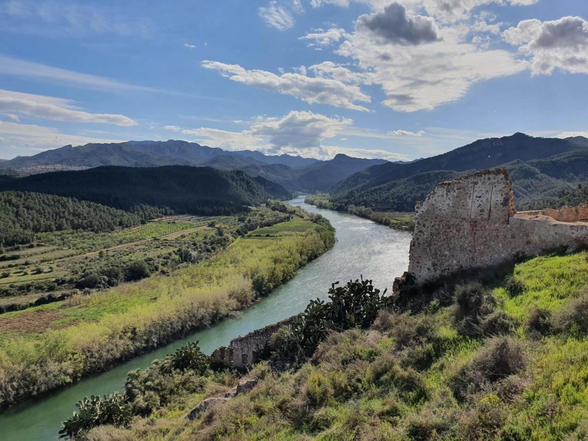 Casa En La Valleta Ginestar Exteriér fotografie